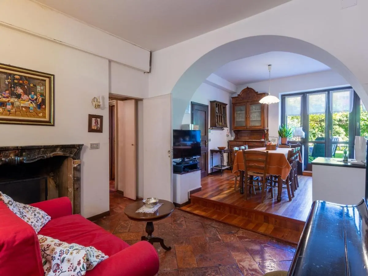 Apartment Il Giardino By Interhome Dongo